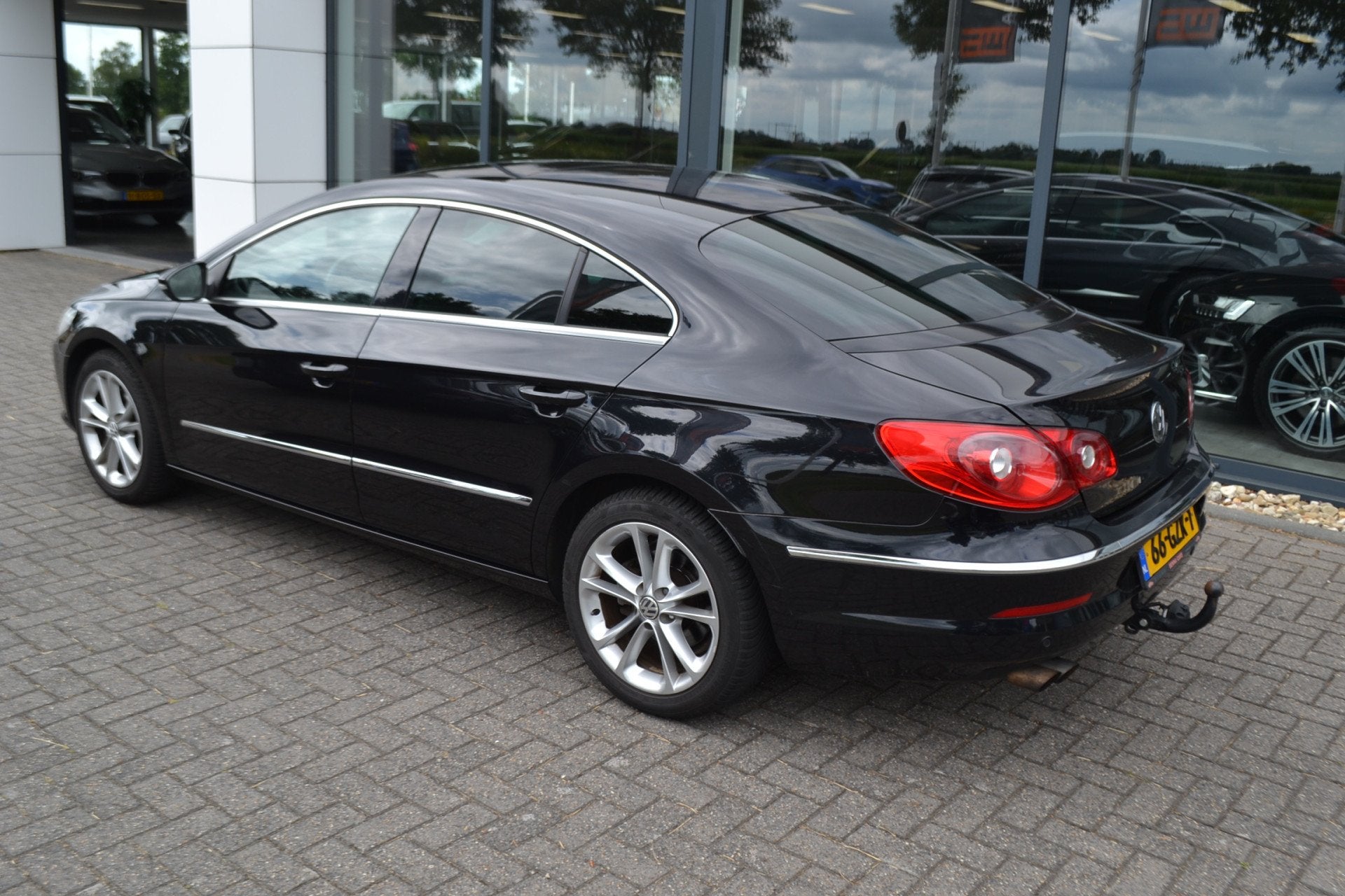 Volkswagen Passat CC 2.0 TSI Automaat NL Auto, NAP, el. dak,, 4 cilinders, 1984 cc, 4 stoelen, Zwart