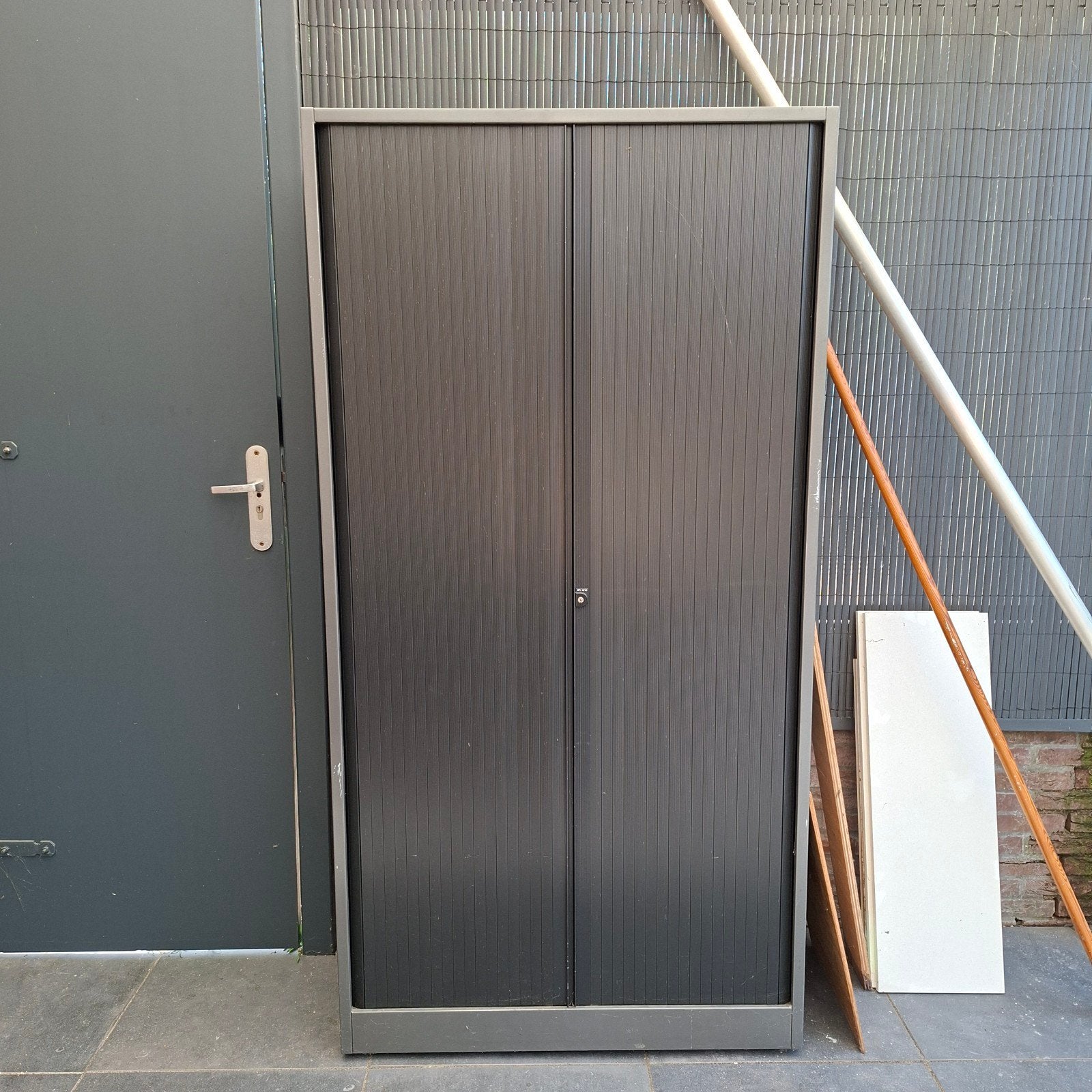 Ahrend kantoor kast met roldeuren, hangmappen en legplanken, Huis en Inrichting, Kasten | Roldeurkasten en Archiefkasten, Ophalen