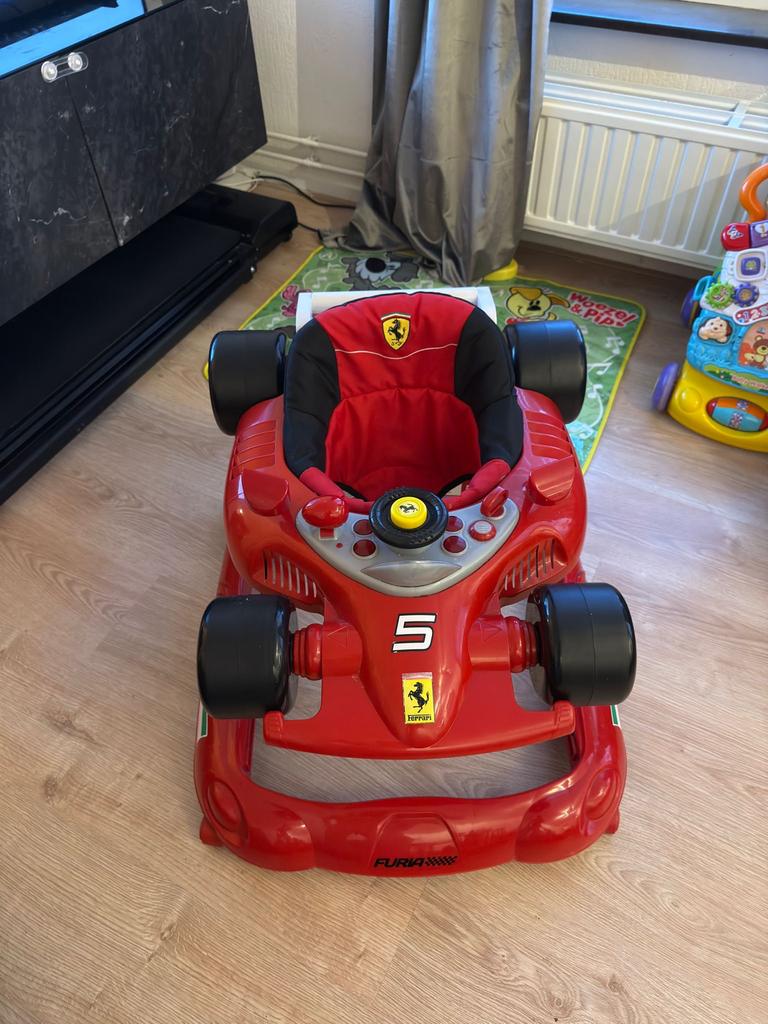 Ferrari loopfiets / loopauto voor kinderen, Ophalen of Verzenden, Gebruikt, Loopvoertuig