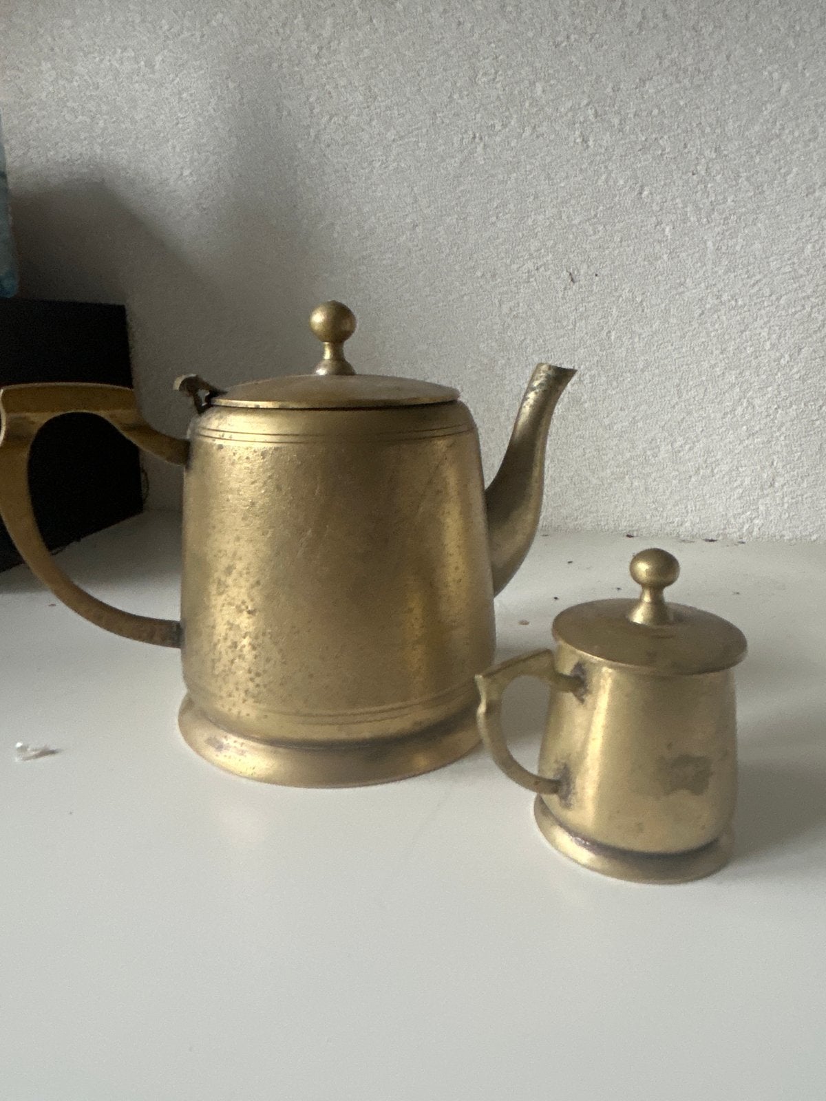 Antieke koperen/messing theepot en suikerpot set, Ophalen of Verzenden, Koper