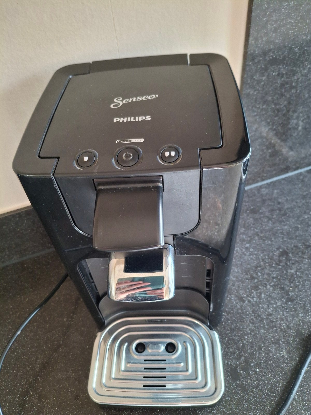Gratis af te halen senseo apparaat, Witgoed en Apparatuur, Koffiezetapparaten, Ophalen, Gebruikt, Koffiemachine, Koffiepads en cups