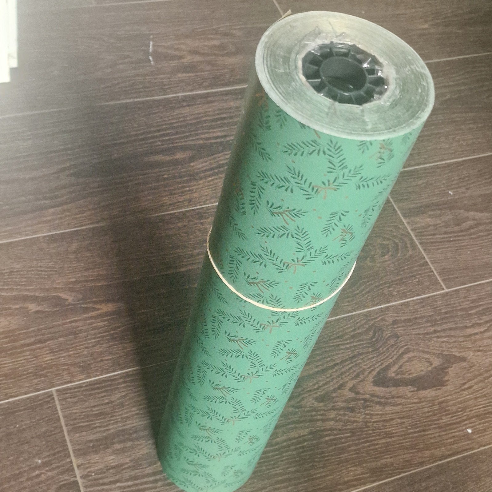 Rol dubbelzijdig stevig cadeaupapier groen/goud. 50cm breed, Diversen, Cadeaupapier, Ophalen of Verzenden, Nieuw