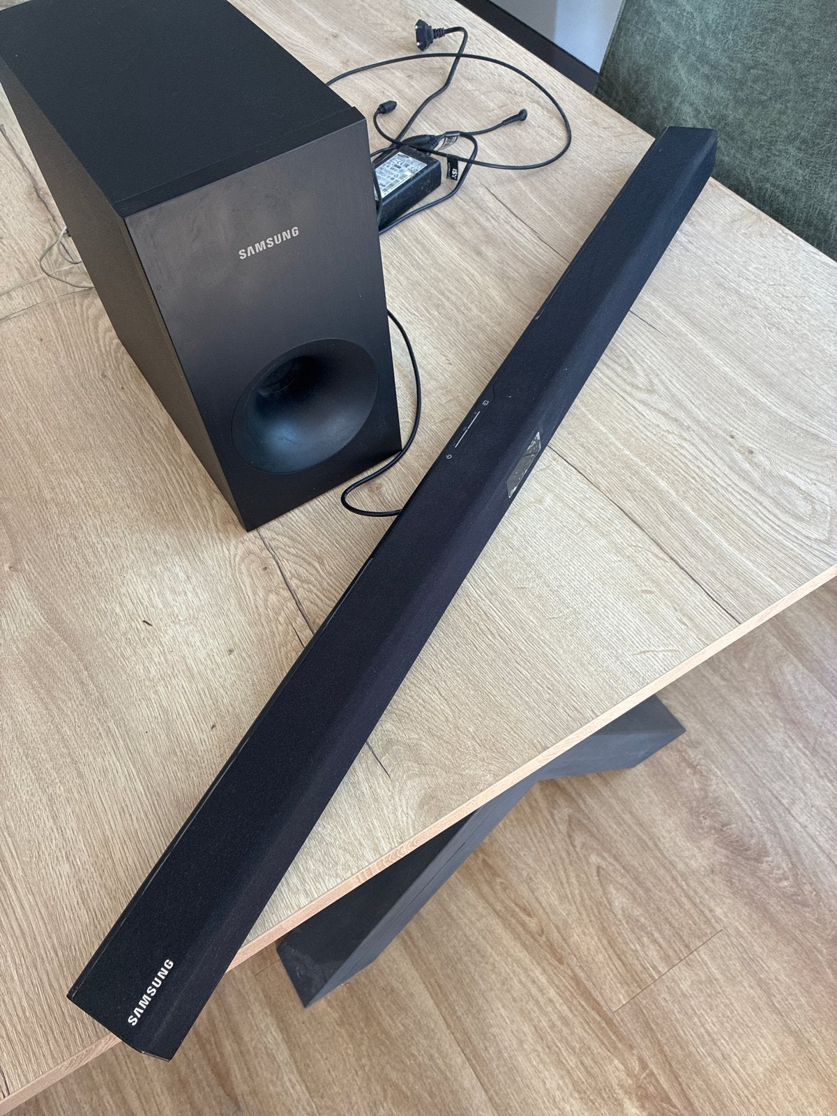 Samsung Soundbar HW-J355 met externe subwoofer, Ophalen of Verzenden, Met externe subwoofer, Gebruikt