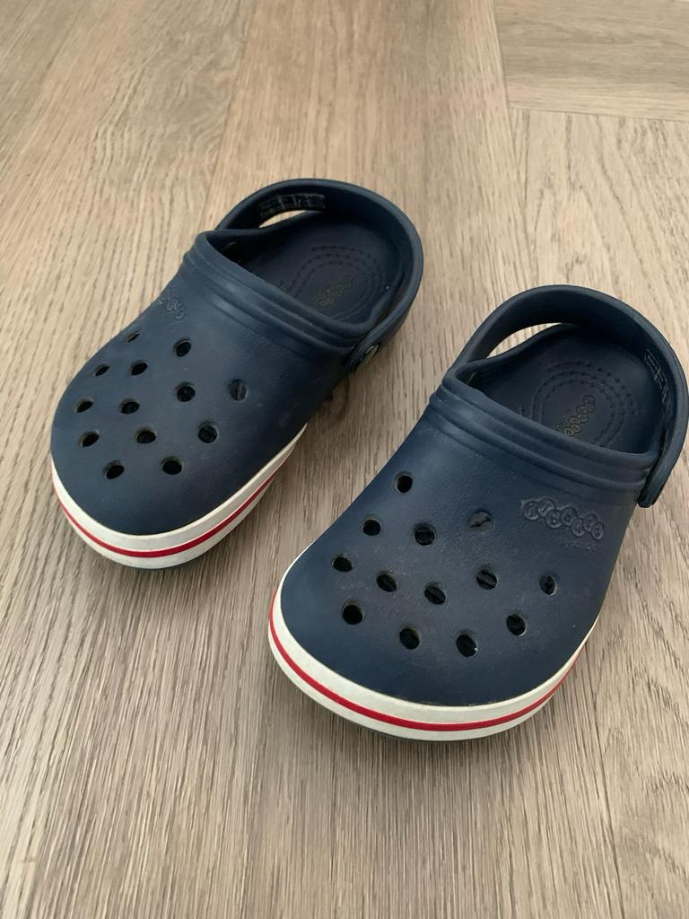 Crocs blauw maat C9 (25-26), Kinderen en Baby's, Kinderkleding | Schoenen en Sokken, Jongen of Meisje, Overige typen, Ophalen of Verzenden