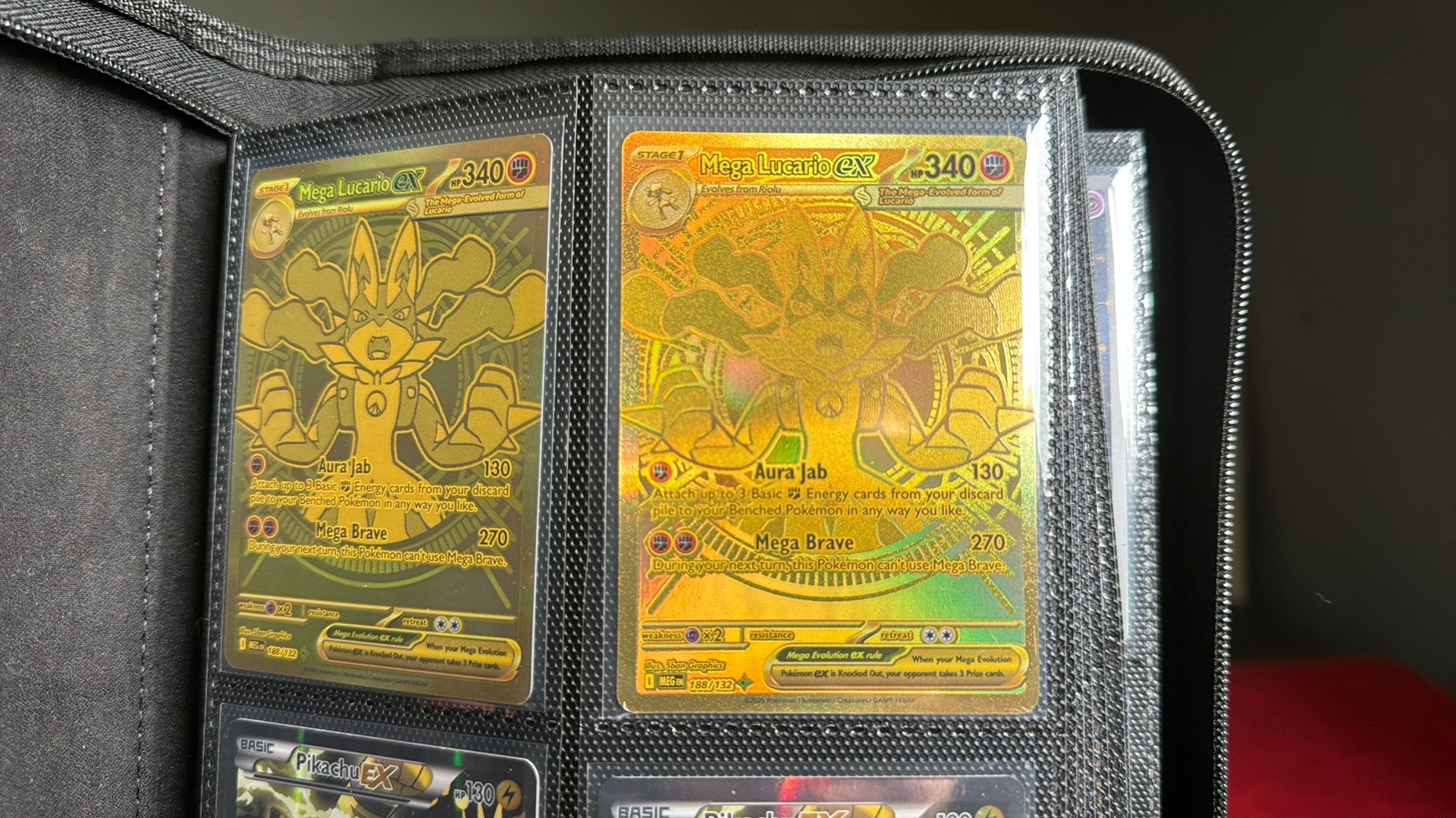 2x Mega Lucario EX Full Art Pokémon Kaarten (Foil), Ophalen of Verzenden, Zo goed als nieuw, Meerdere kaarten, Foil