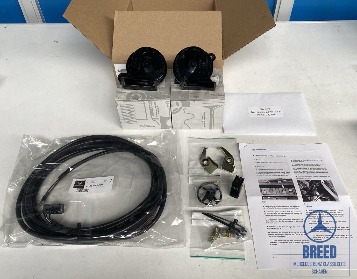Nieuw: inbouwset dubbeltonige hoorn/claxon Mercedes-Benz W12, -, Nieuw, Ophalen of Verzenden, -