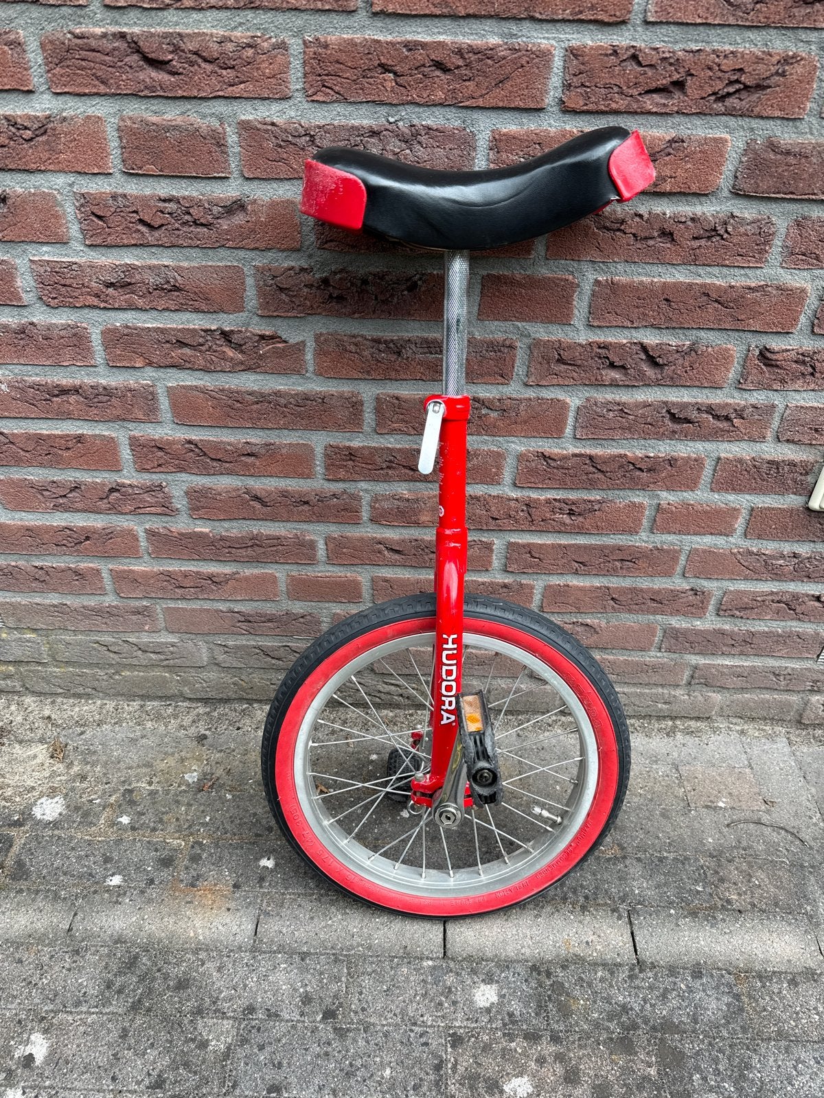 Hudora Eenwieler - Rood/Zwart - Gebruikt, Fietsen en Brommers, Fietsen | Eenwielers, Ophalen, Gebruikt