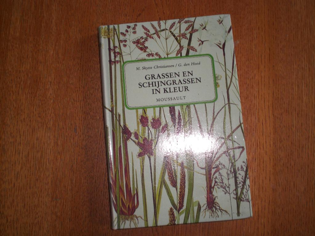 moussault boekje  grassen, Boeken, Ophalen of Verzenden, Gelezen