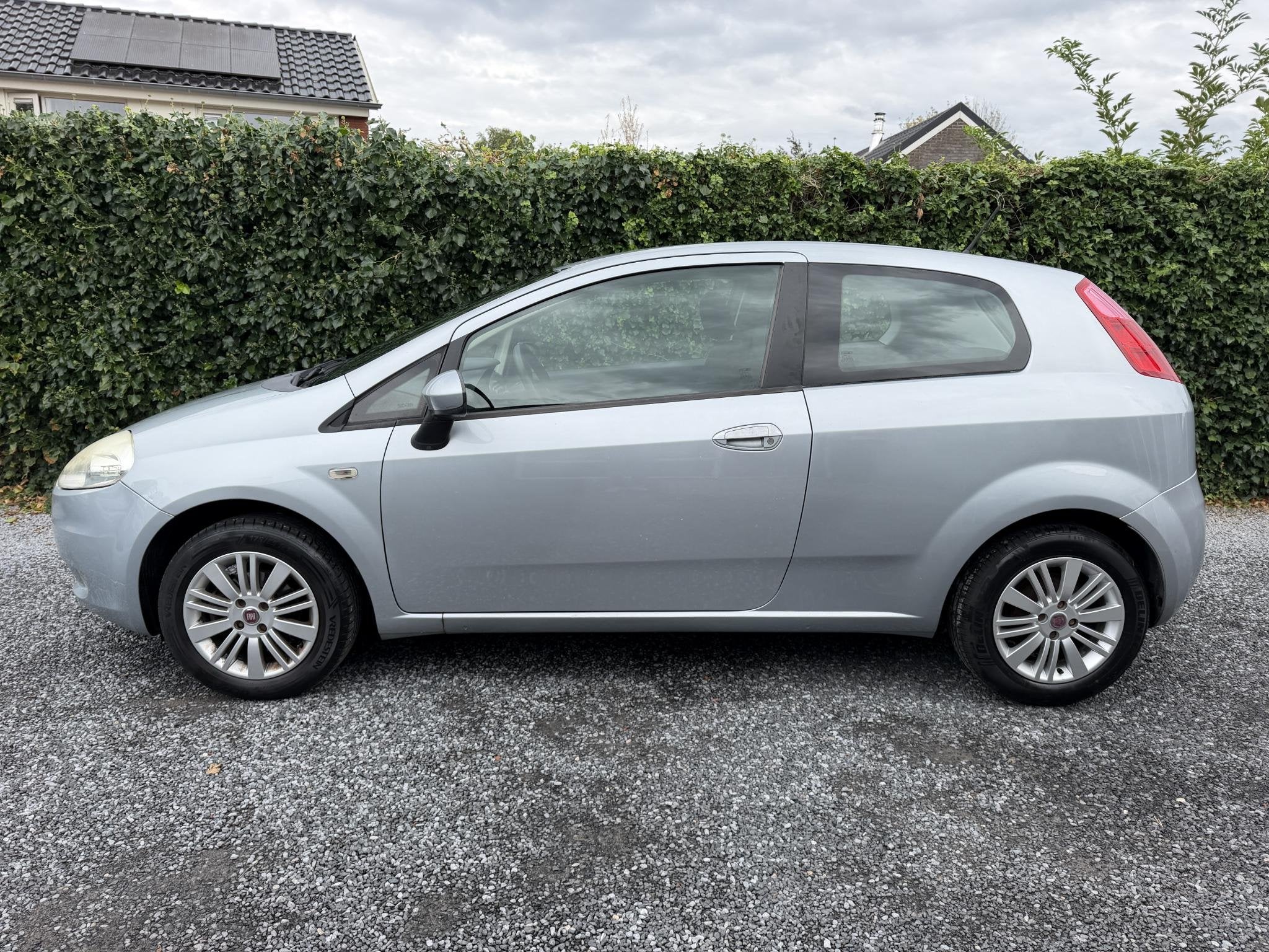 Foto 5 van Fiat Grande Punto 1.4 Dynamic | Airco | Cruise Control | LMV