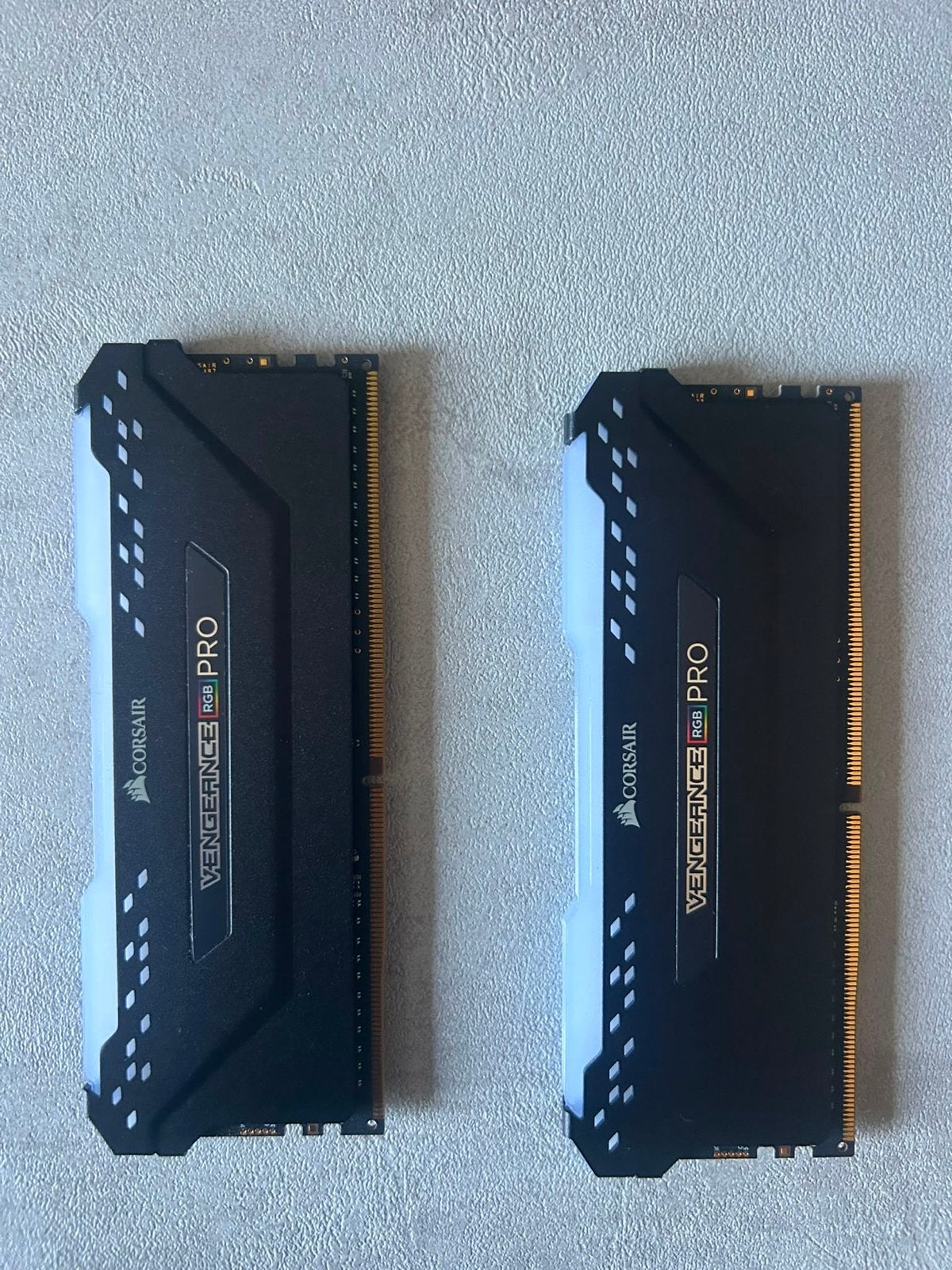 Corsair Vengeance RGB PRO 16GB (2x8GB) DDR4 RAM, Gebruikt, DDR4, Ophalen of Verzenden, Desktop