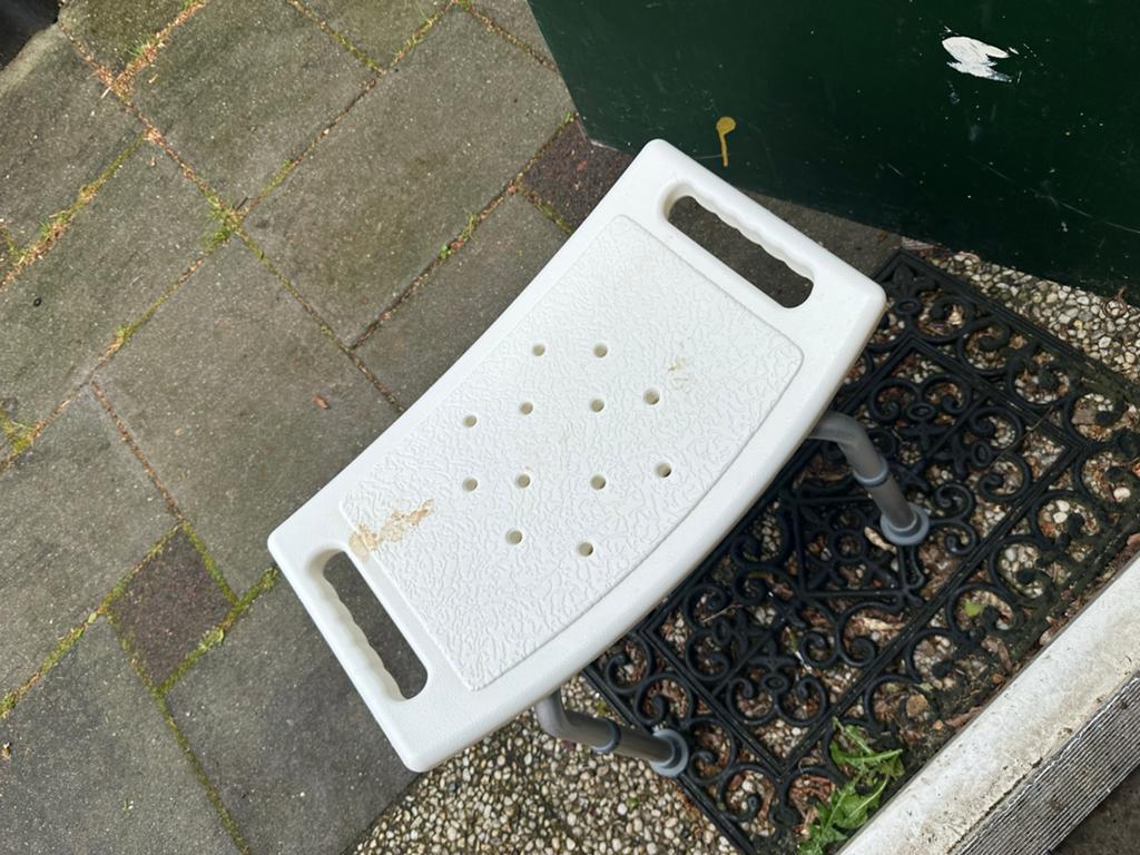 25€, Diversen, Verpleegmiddelen, Zo goed als nieuw, Ophalen of Verzenden