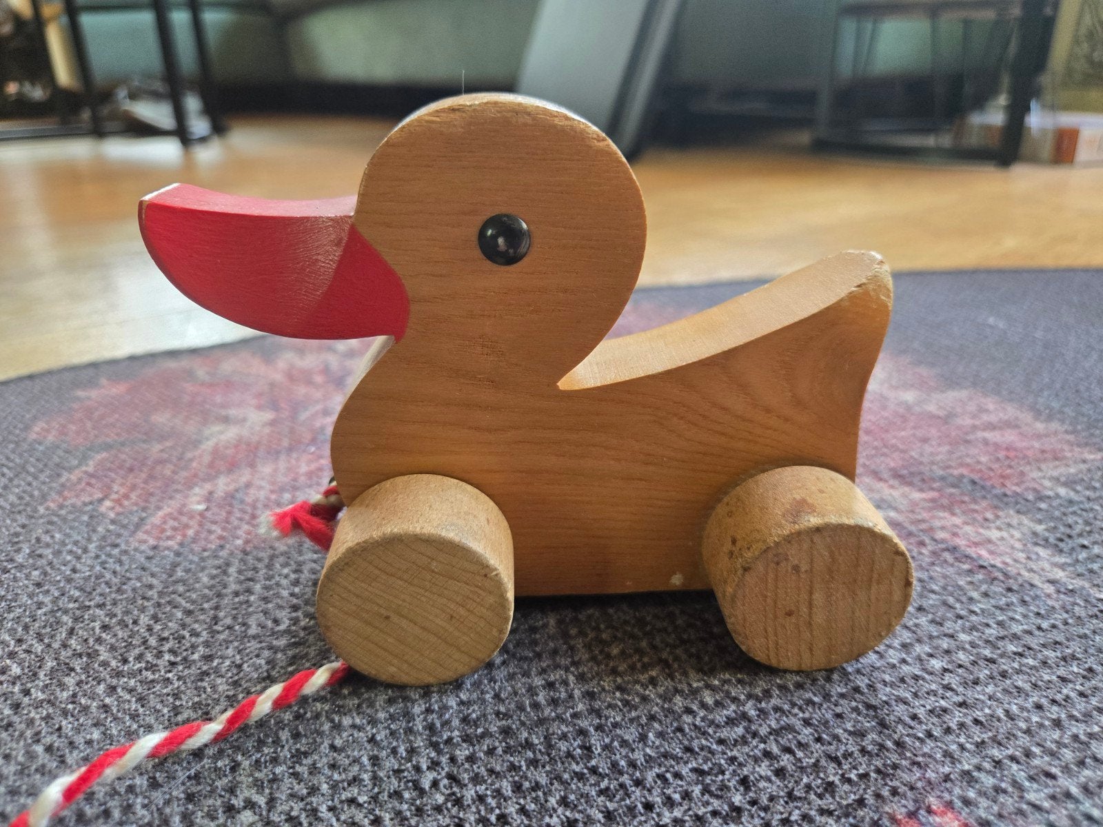 Vintage jaren 70 houten trekeend loopeend wieltjes, Ophalen of Verzenden, Gebruikt, Duw- of Trekspeelgoed