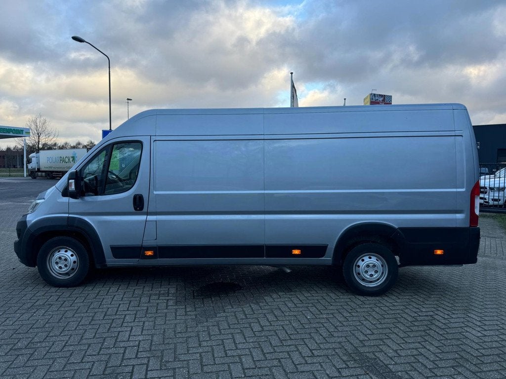 Opel Movano 2.2D 140 Zwaar L4H2 Edition, Voorwielaandrijving, Gebruikt, Euro 6, 4 cilinders