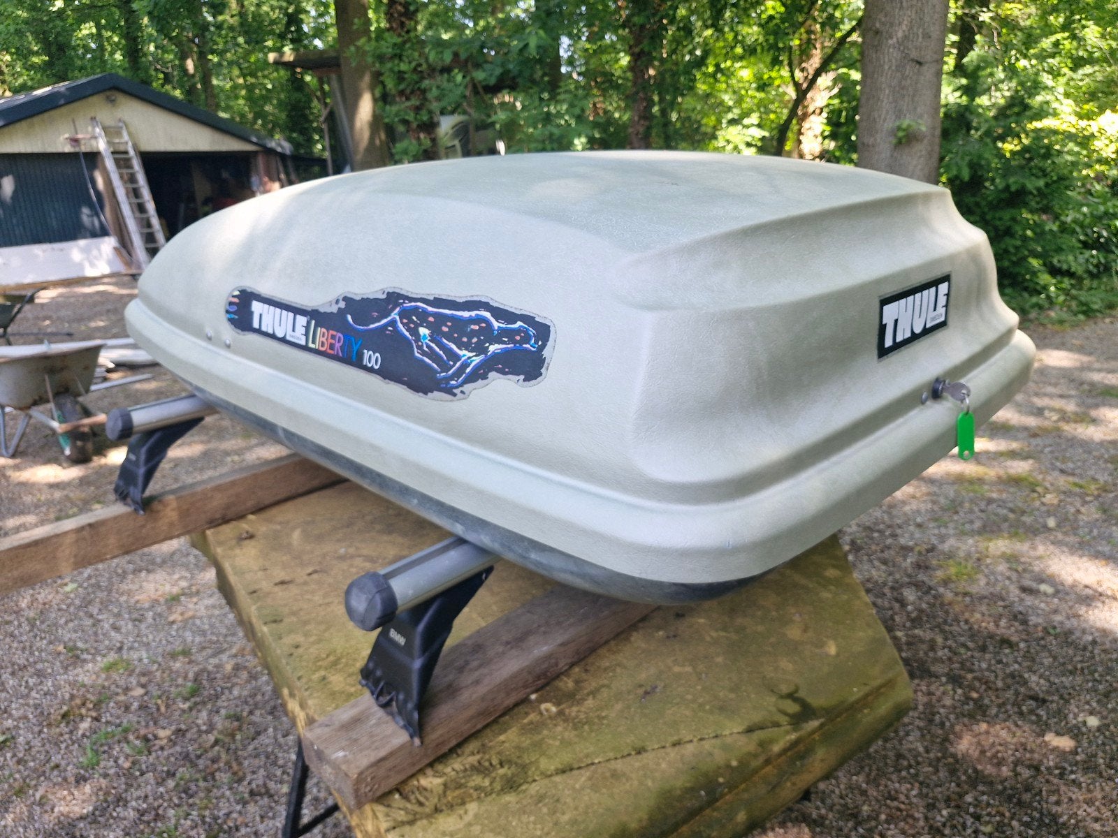 Thule Dakkoffer Liberty 100 met BMW E46 compact dakdragers, Auto diversen, Dakkoffers, Ophalen