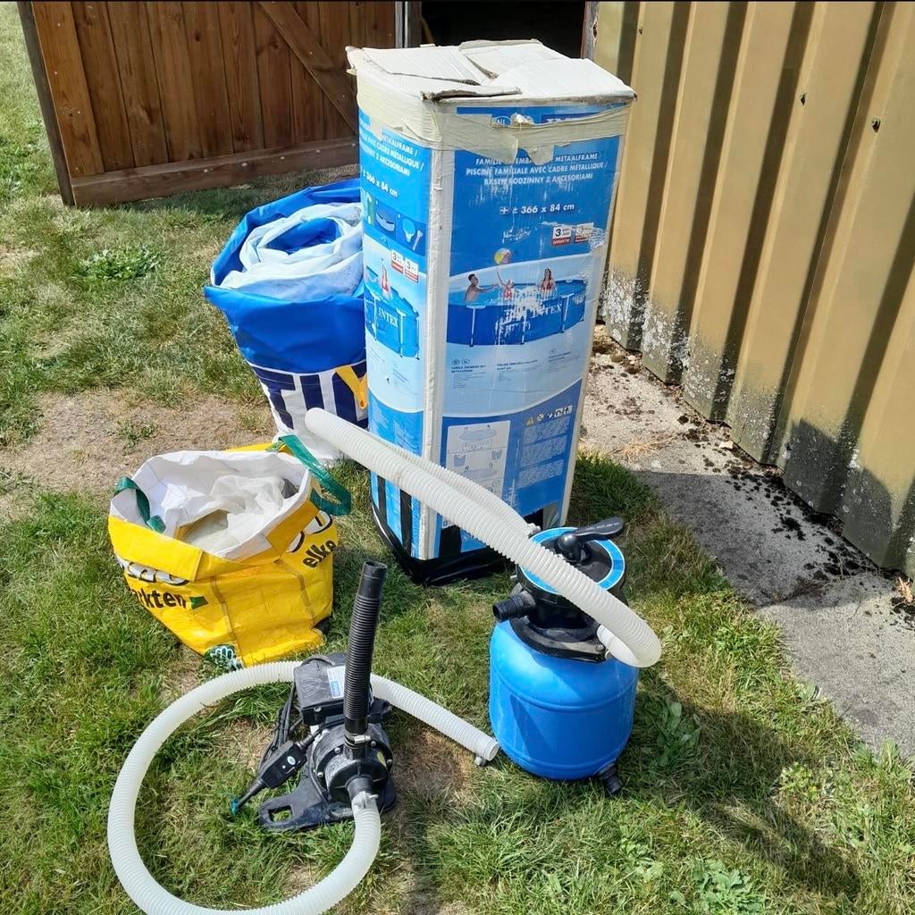 Intex Zwembad 366 x 84cm met zandfilterpomp, Ophalen, Gebruikt, 80 tot 120 cm, Rond
