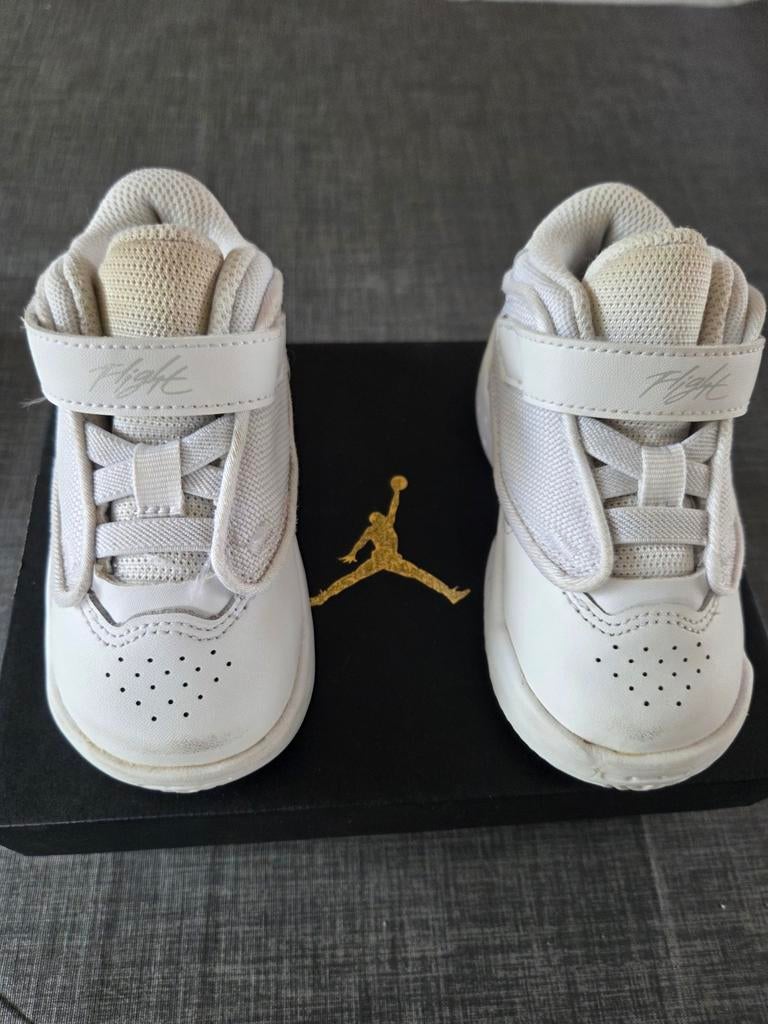 Nike Jordan Max aura 4 mt 22, Ophalen of Verzenden, Jongetje of Meisje, Schoentjes