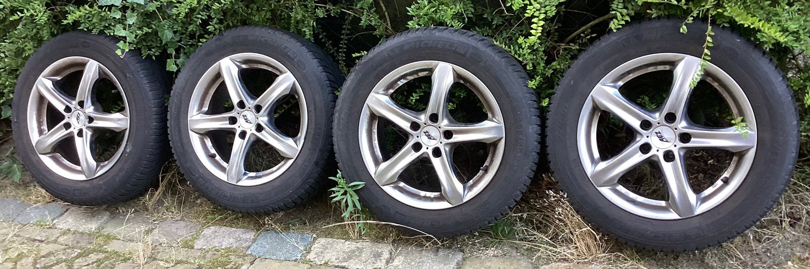 4 st velgen 5 gats AEZ 7Jx16H2 incl bouten, Ophalen