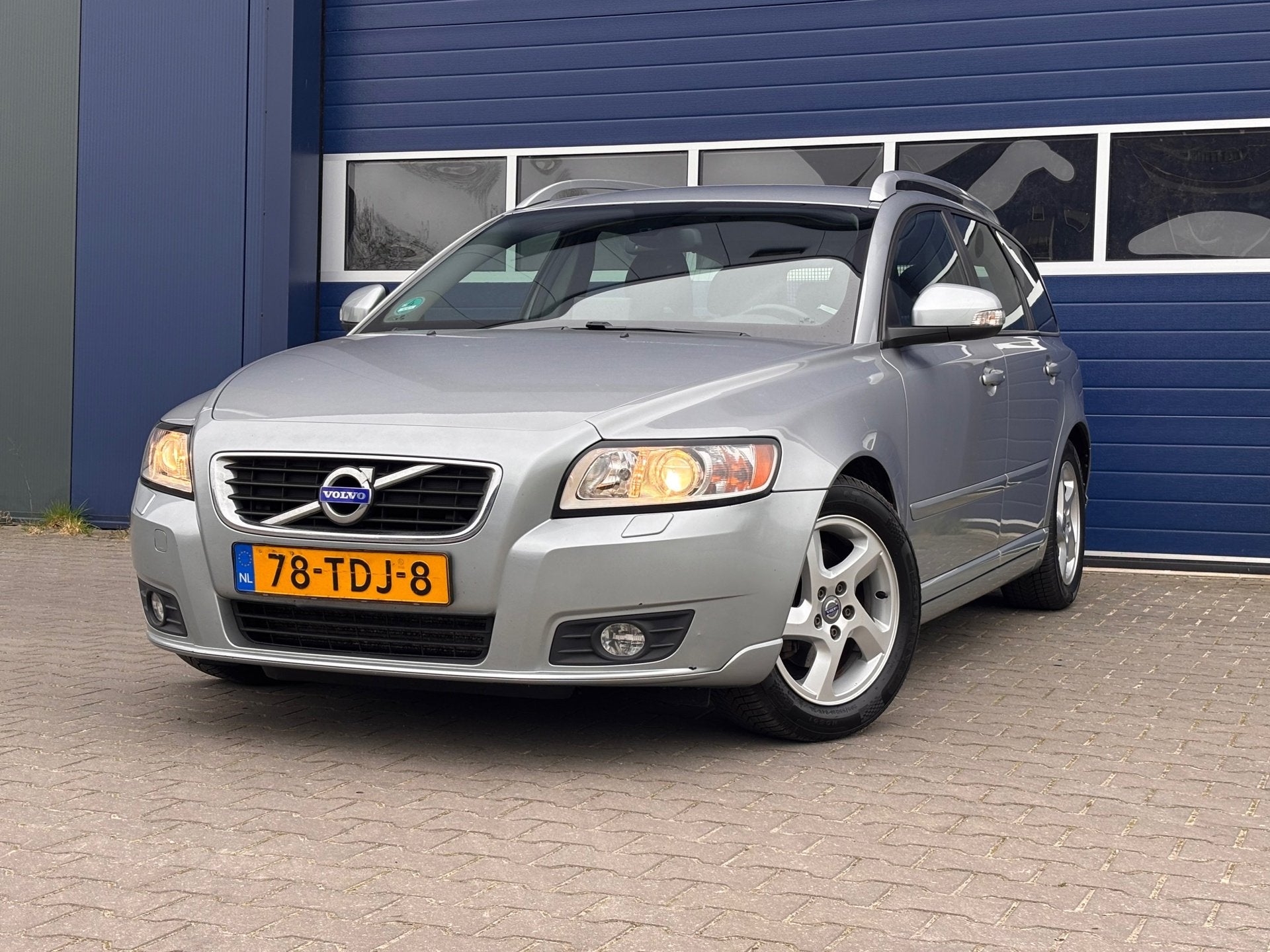 Volvo V50 1.6 D2 S/S Limited Edition Airco Navi, Voorwielaandrijving, Euro 5, Gebruikt, 4 cilinders