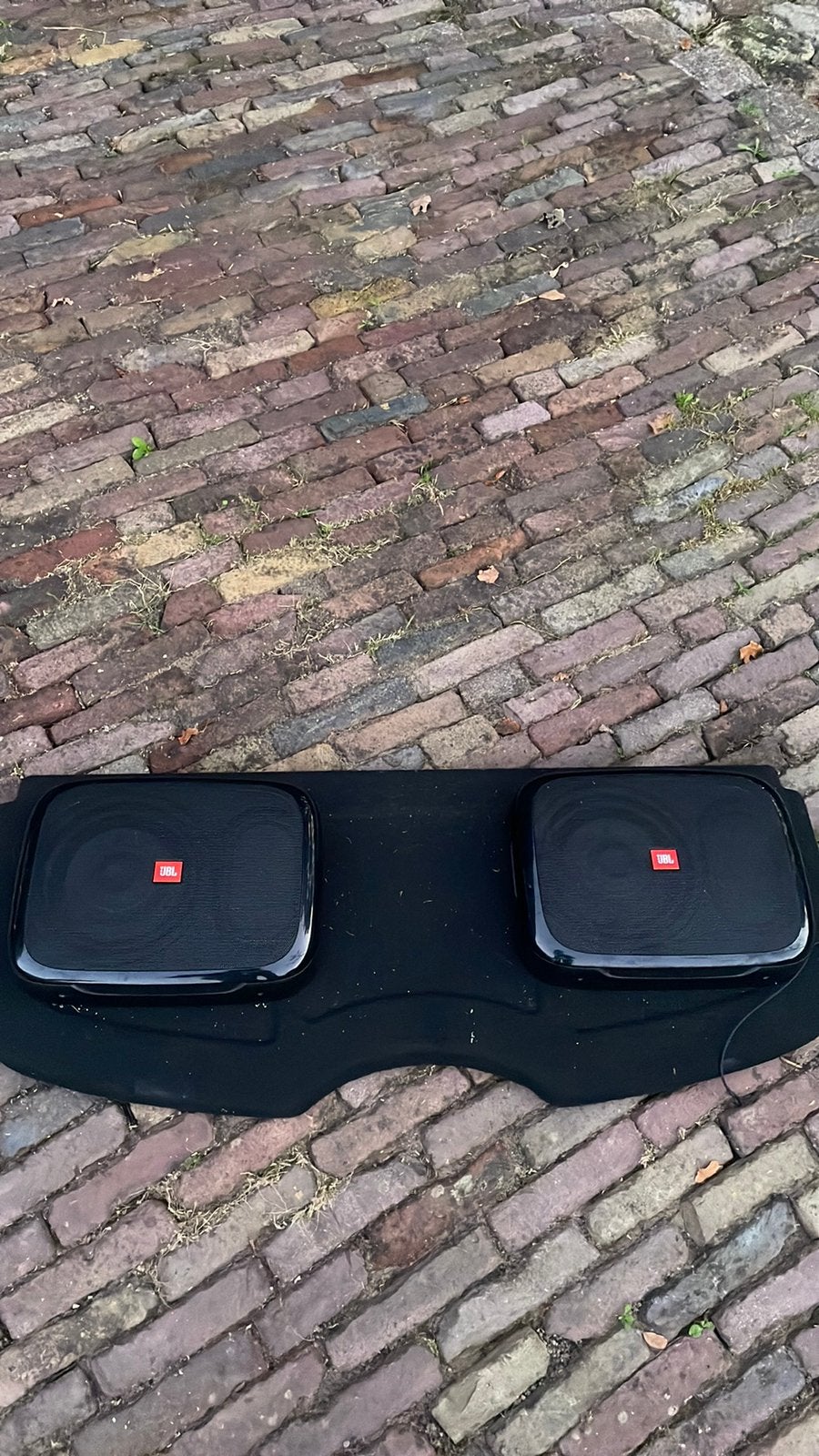 Jbl fuse subwoofers 200watt per stuk, Ophalen of Verzenden, Zo goed als nieuw