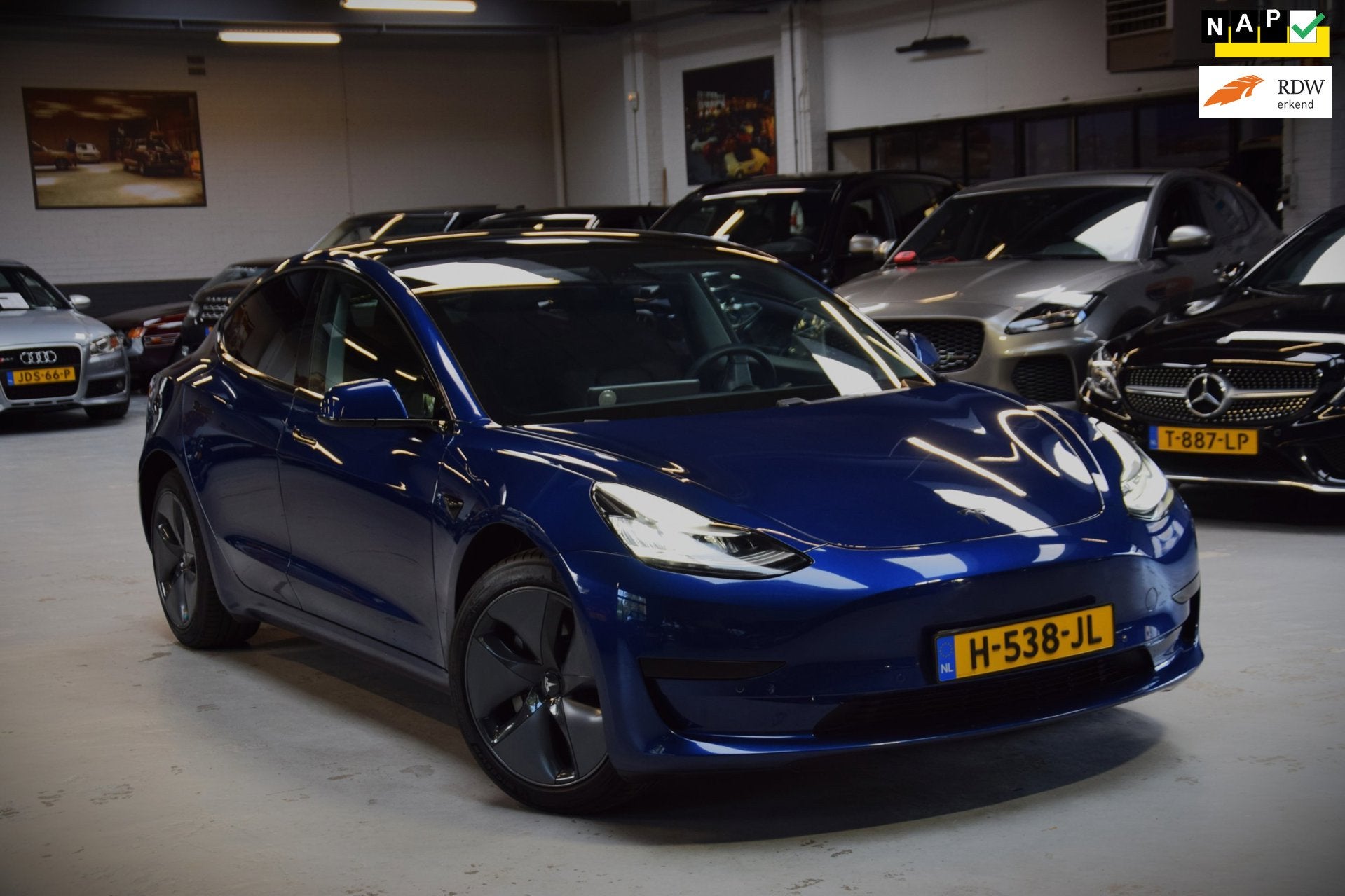 Tesla Model 3 Standard RWD Plus 60 kWh OrgNL|Panoramadak|SOH, Automaat, 238 pk, Achterwielaandrijving, Gebruikt