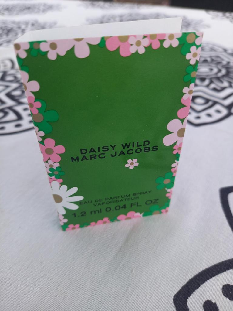 Proefje  Daisy Wild van Marc Jacobs, Ophalen of Verzenden