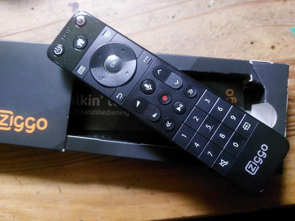 Nieuwe Ziggo afstandsbediening met voice control, Ophalen of Verzenden, Nieuw