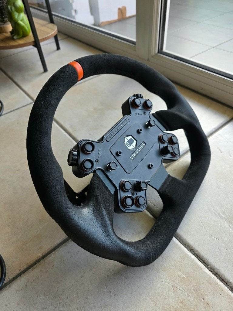 Simucube 2 Pro with the Valo GT23 Wheel, Ophalen