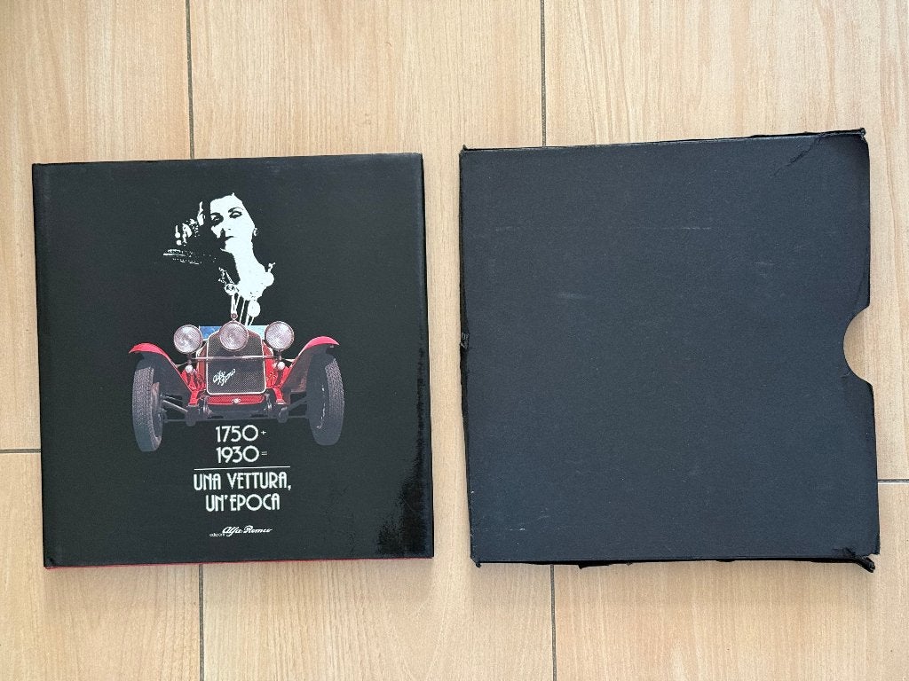 Boek Alfa Romeo, 1750 + 1930 = una vettura, un'epoca, Boeken, Ophalen of Verzenden, Gelezen, Onbekend