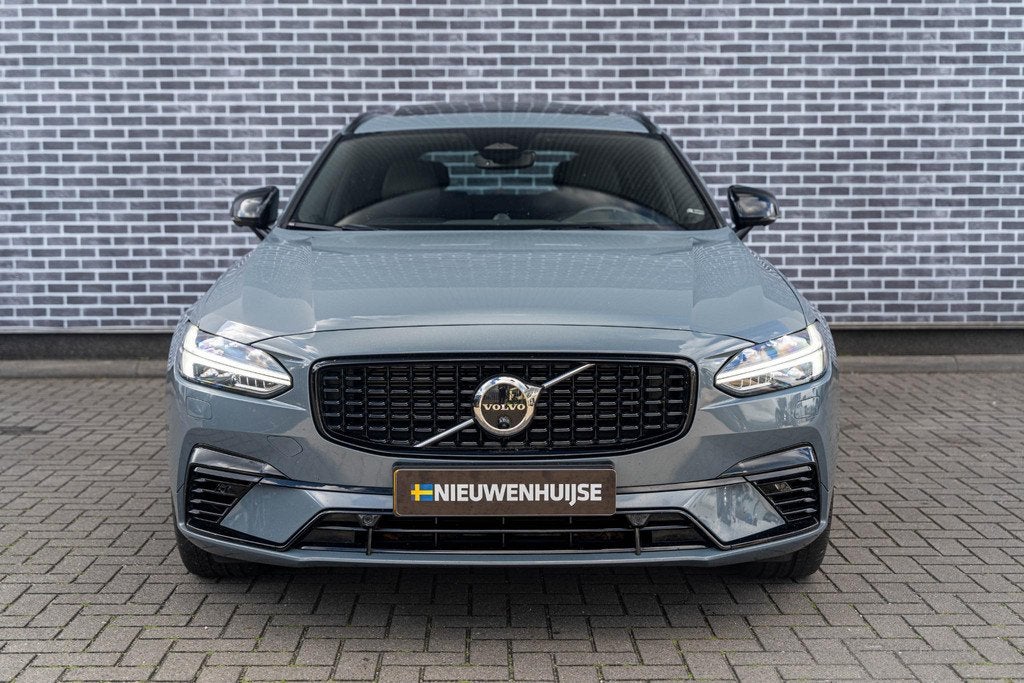 Volvo V90 2.0 T8 Plug-in Hybrid AWD Ultimate Dark | Luchtver, Auto's, Volvo, 12 maanden, Euro 6, 4 cilinders, 180 min