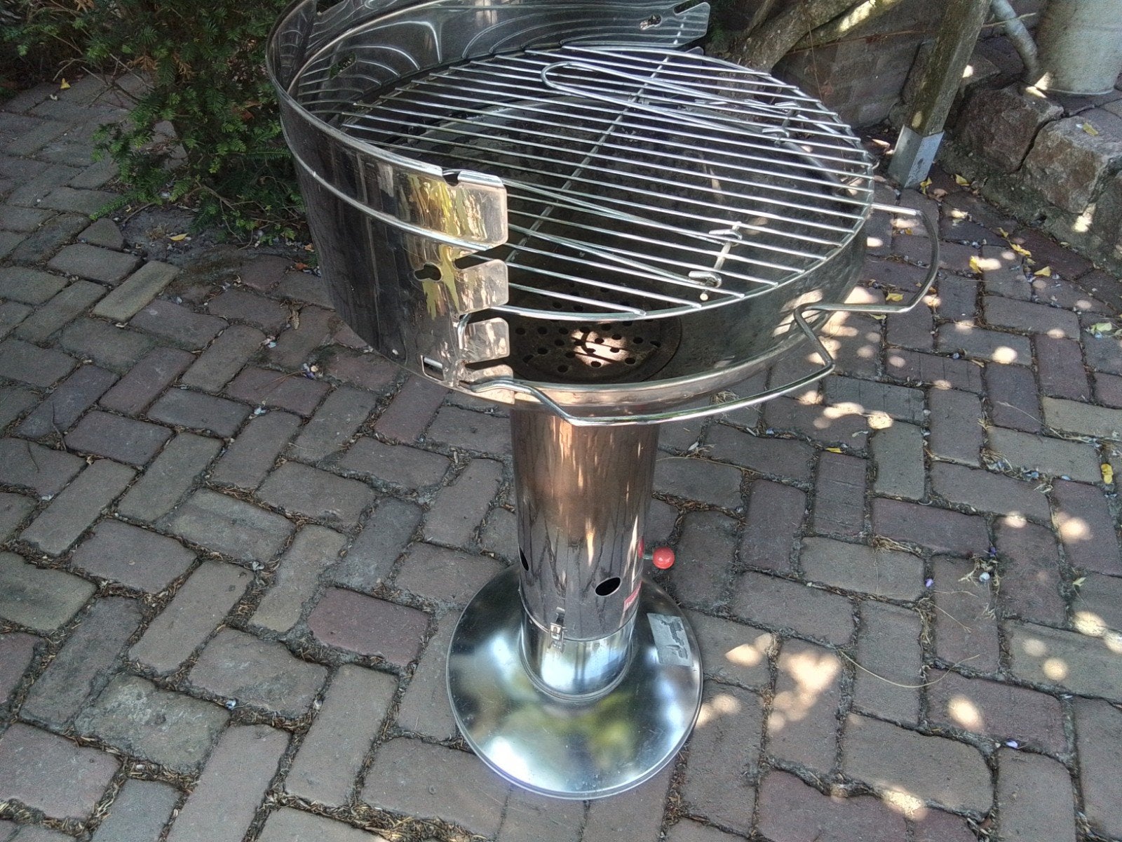 Roestvrijstalen barbecue op voet, Ophalen, Gebruikt, Brevettato