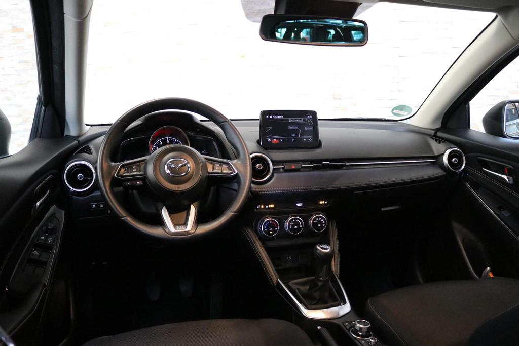 Mazda 2 1.5 Skyactiv-G Luxury | Camera | LED | NAP | Dealer, Auto's, Voorwielaandrijving, Stof, Euro 6, 4 cilinders