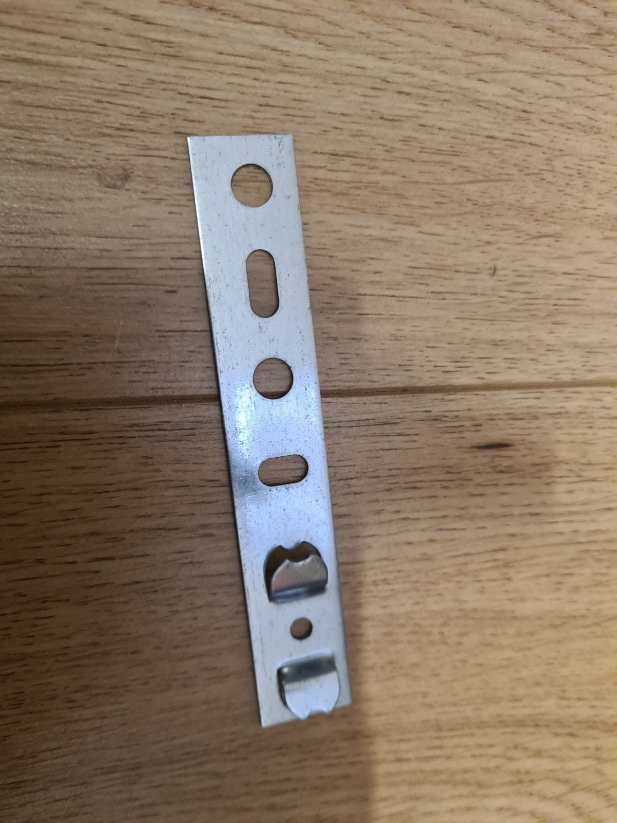 63 kozijnankers, Doe-het-zelf en Verbouw, IJzerwaren en Bevestigingsmiddelen, Ophalen of Verzenden, Nieuw, 100 tot 250 mm, Overige typen