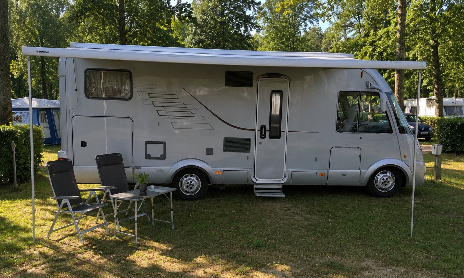 HYMER 695 SL, bouwjaar 2009, Automaat. 1e eigenaar., Ringverwarming, Veiligheidssloten, 7 tot 8 meter, Diesel