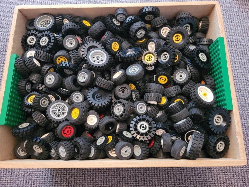 Partij Q12=1580x Lego technic wielen gemengd, Lego, Lego, Gebruikt, Lego