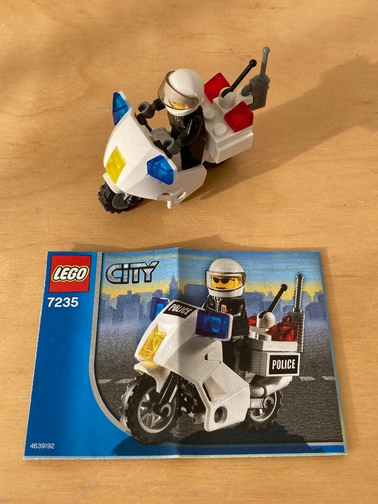 LEGO City - Politiemotor - 7235, Kinderen en Baby's, Speelgoed | Duplo en Lego, City, Lego, Ophalen of Verzenden, Zo goed als nieuw