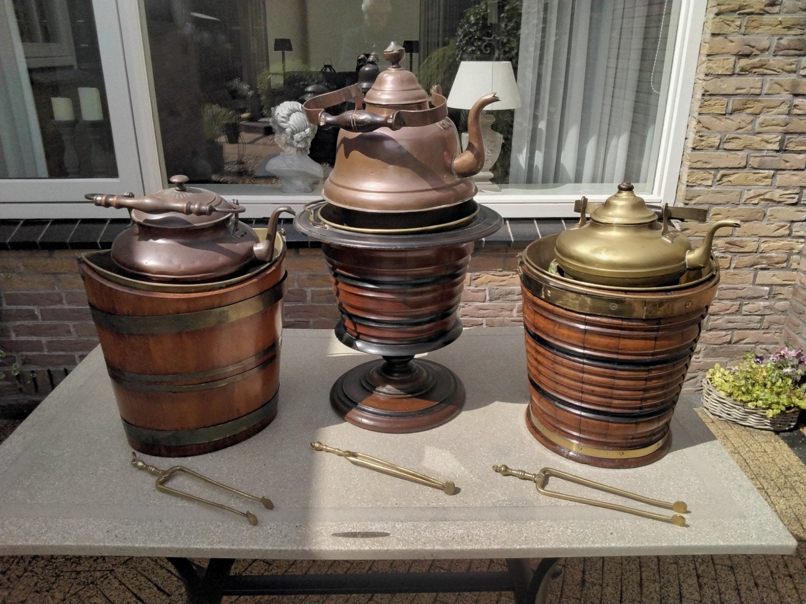 Compleet Theestoofen, Ophalen