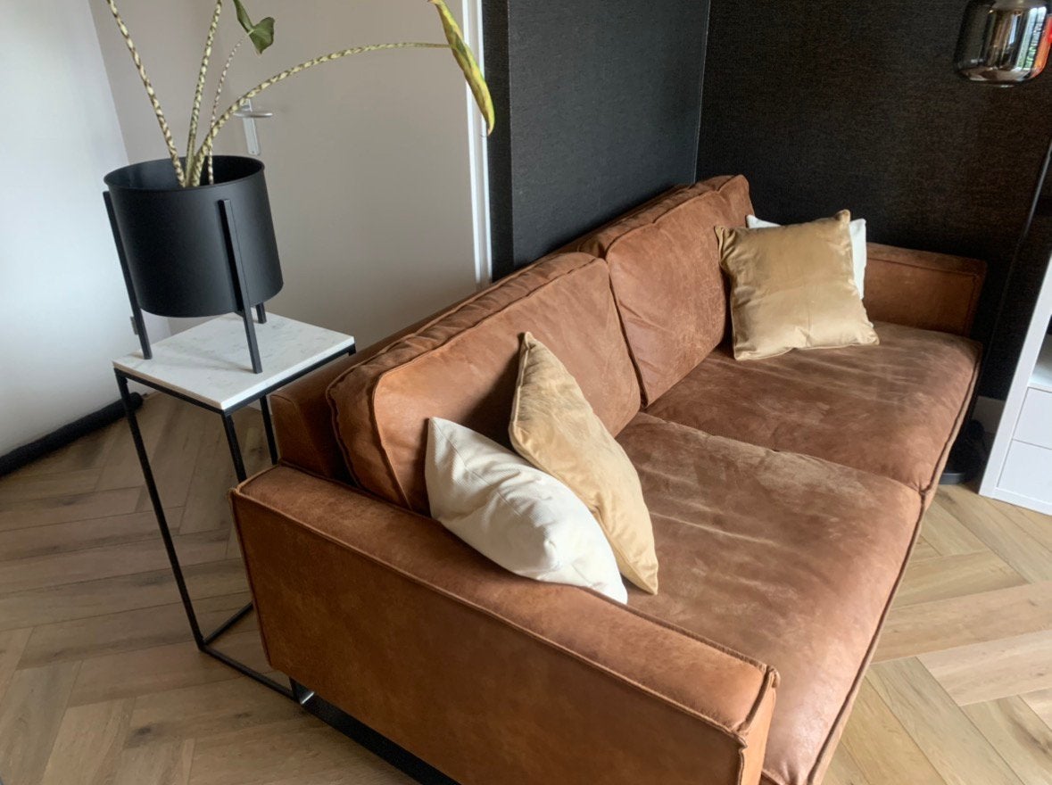 Leervezel bank cognac kleur, Ophalen, Driepersoons, 75 tot 100 cm, Zo goed als nieuw
