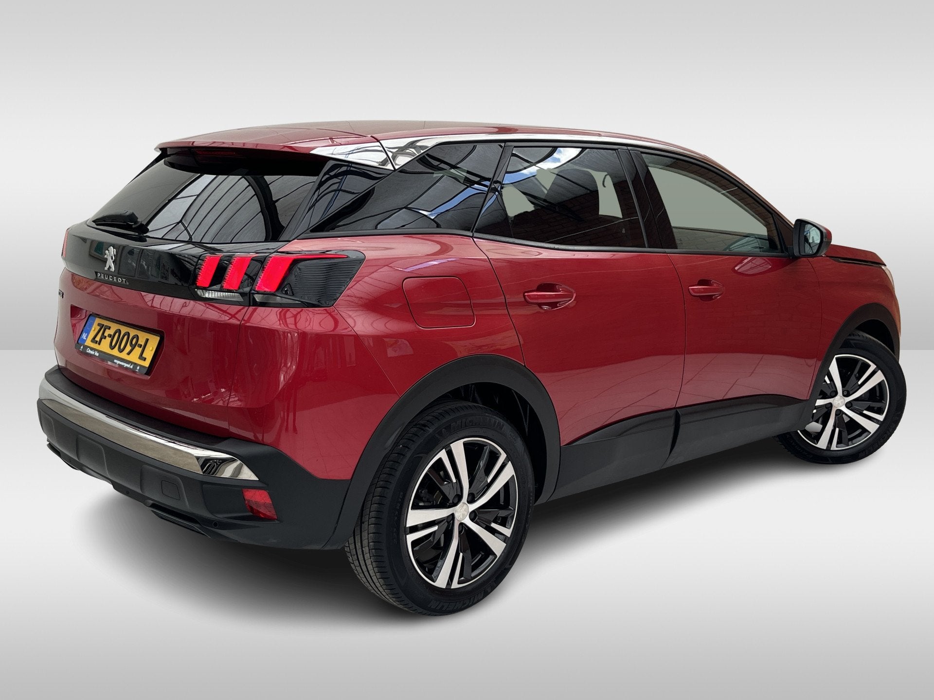 Peugeot 3008 PureTech 130 Automaat Active | Trekhaak afneemb, 12 maanden, Stof, Gebruikt, 1199 cc