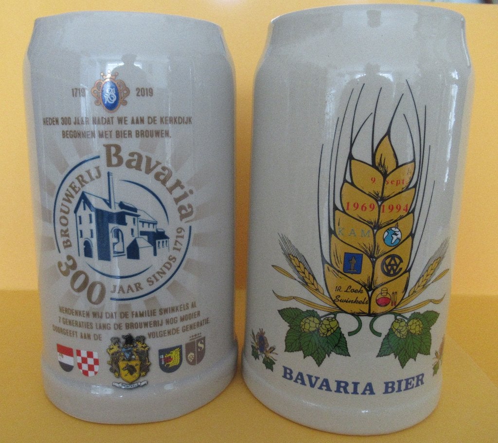 BAVARIA BIER, 2 stenen 1 liter pullen, 1994 en 2019, Ophalen of Verzenden, Nieuw, Pul(len), Bavaria