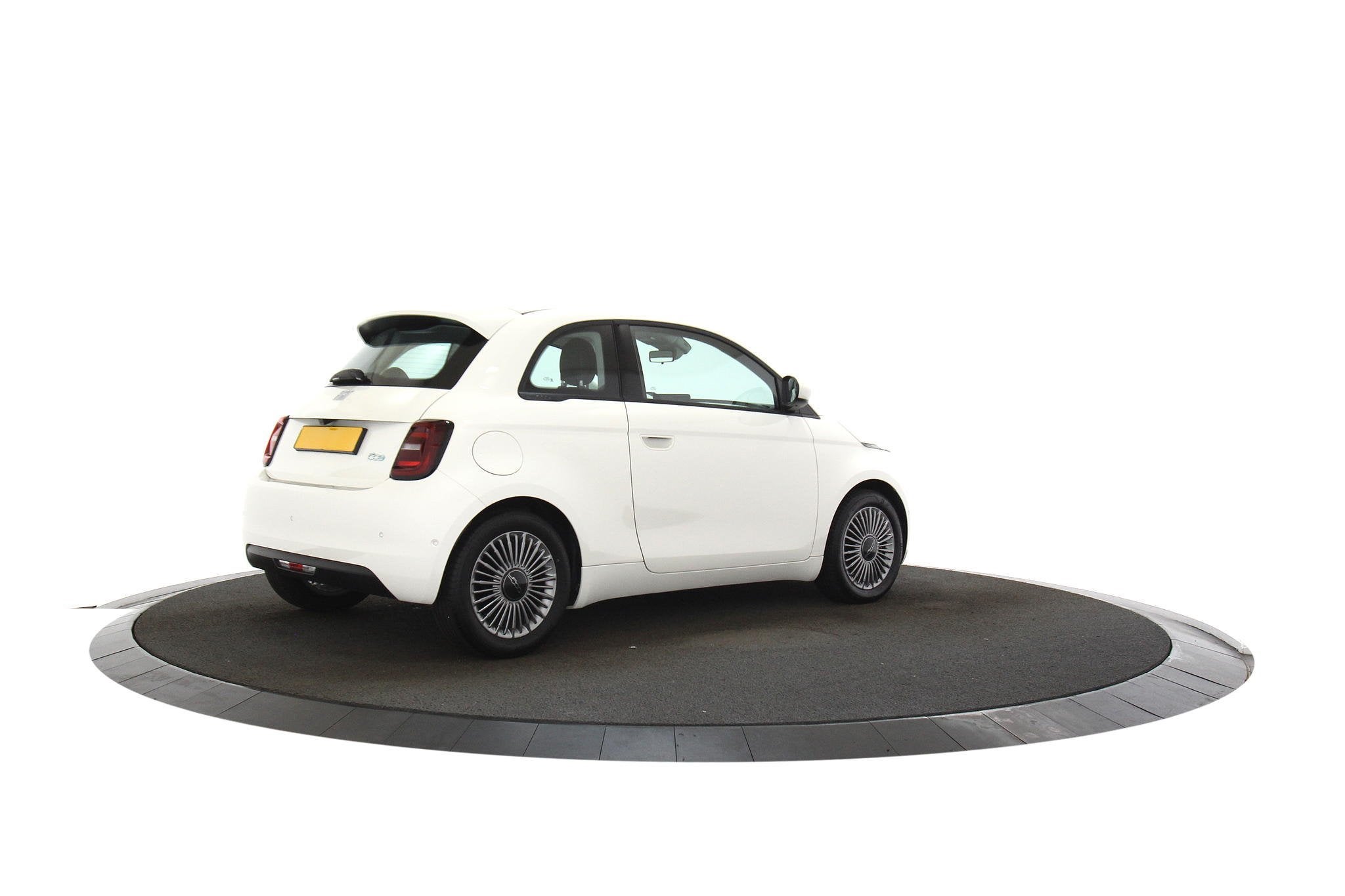 Fiat E-500 RED 42 kWh Apple carplay ecc lm 16'' Virtual cock, Gebruikt, 118 pk, 4 stoelen, Wit