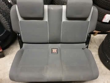 GEZOCHT vw caddy 3e zitrij bankje, Auto-onderdelen, Interieur en Bekleding, Ophalen, Volkswagen