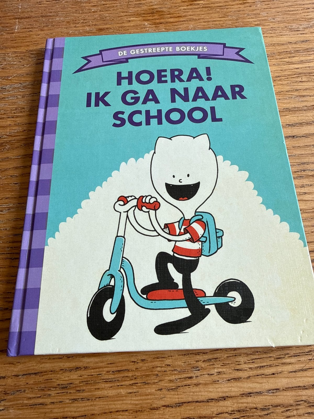 Hoera! Ik ga naar school & Pluisdier en de boterhammen, Boeken, Ophalen of Verzenden, Gelezen, Uitklap-, Voel- of Ontdekboek, 3 tot 4 jaar
