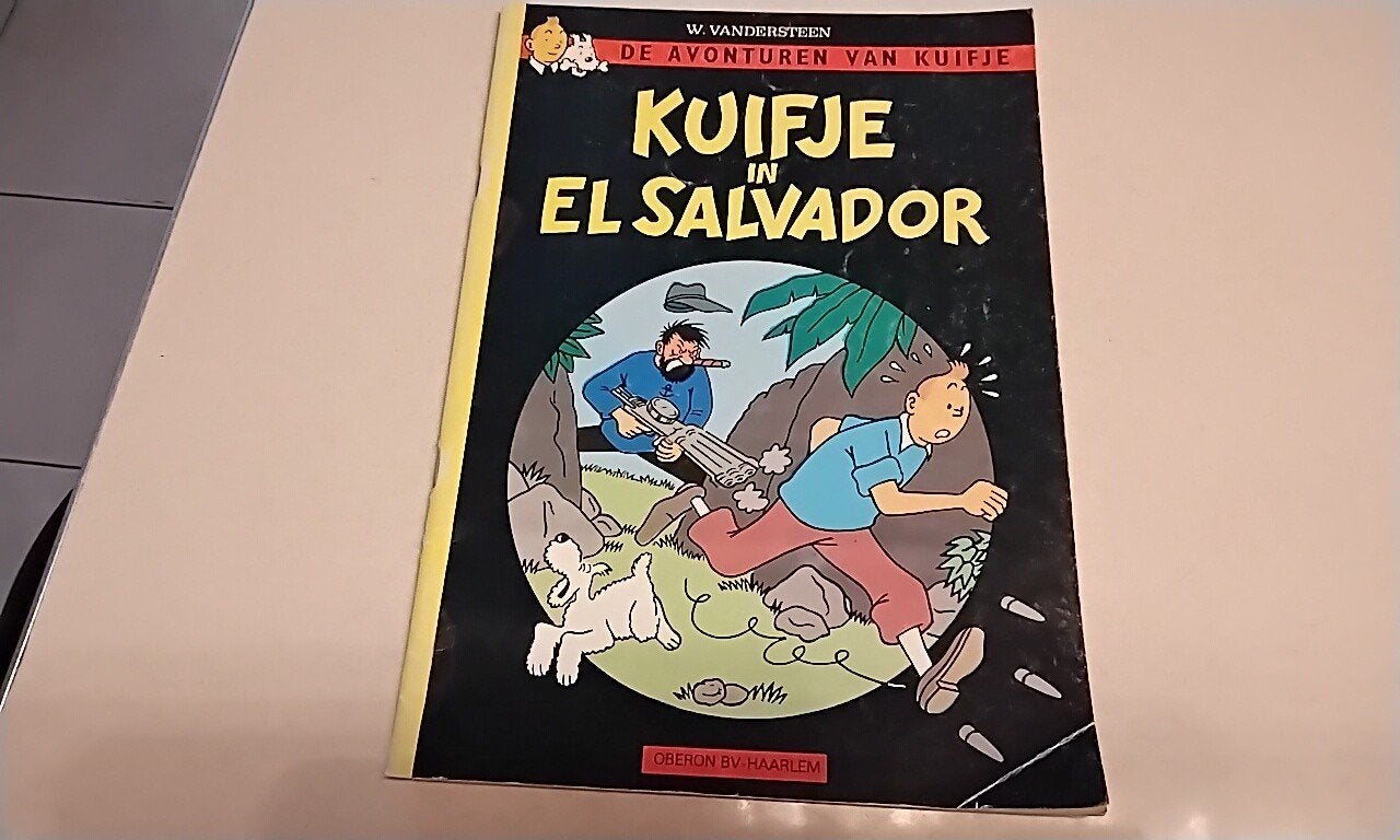 Kuifje in El Salvador -  Stripboek, Boeken, Ophalen of Verzenden