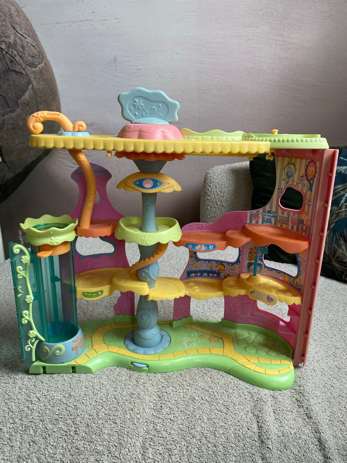Littlest Pet Shop Speelhuis - Groot en Kleurrijk, Ophalen of Verzenden, Zo goed als nieuw, Jongen of Meisje
