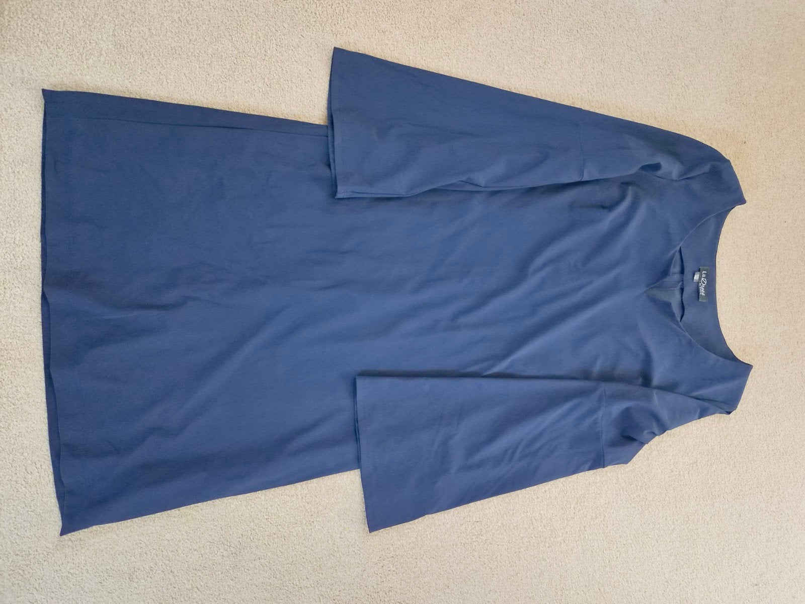 LaDress jurk met trompetmouwen - Maat XS, Blauw, Ophalen of Verzenden, Zo goed als nieuw, Boven de knie