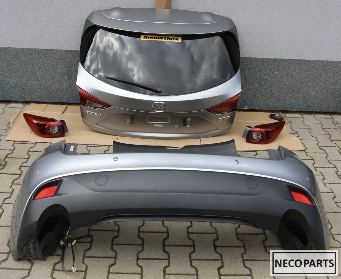MAZDA 3 ACHTERKLEP ACHTERBUMPER ACHTERLICHTEN ALLESLEVERBAAR, Auto-onderdelen, Gebruikt, -, Ophalen of Verzenden, Mazda