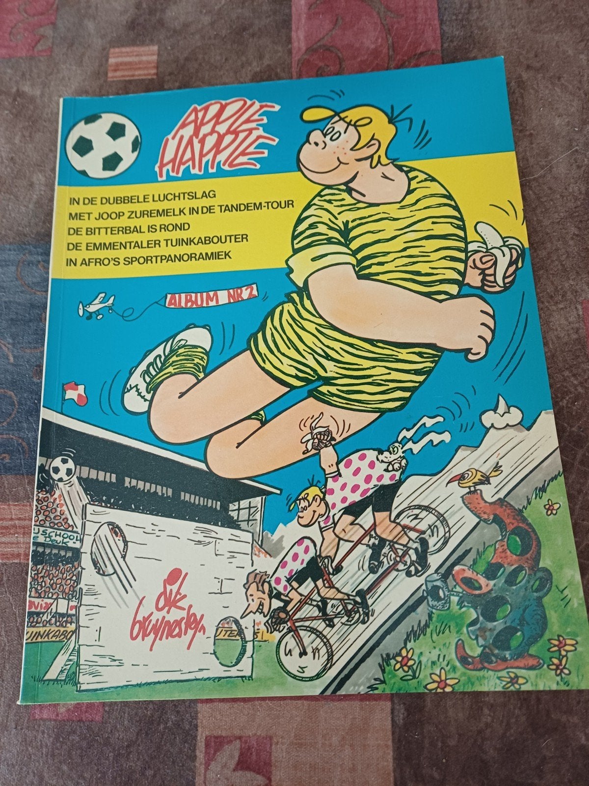 APPIE HAPPIE nr 2 - klassieker, Eén stripboek, Ophalen of Verzenden, Zo goed als nieuw