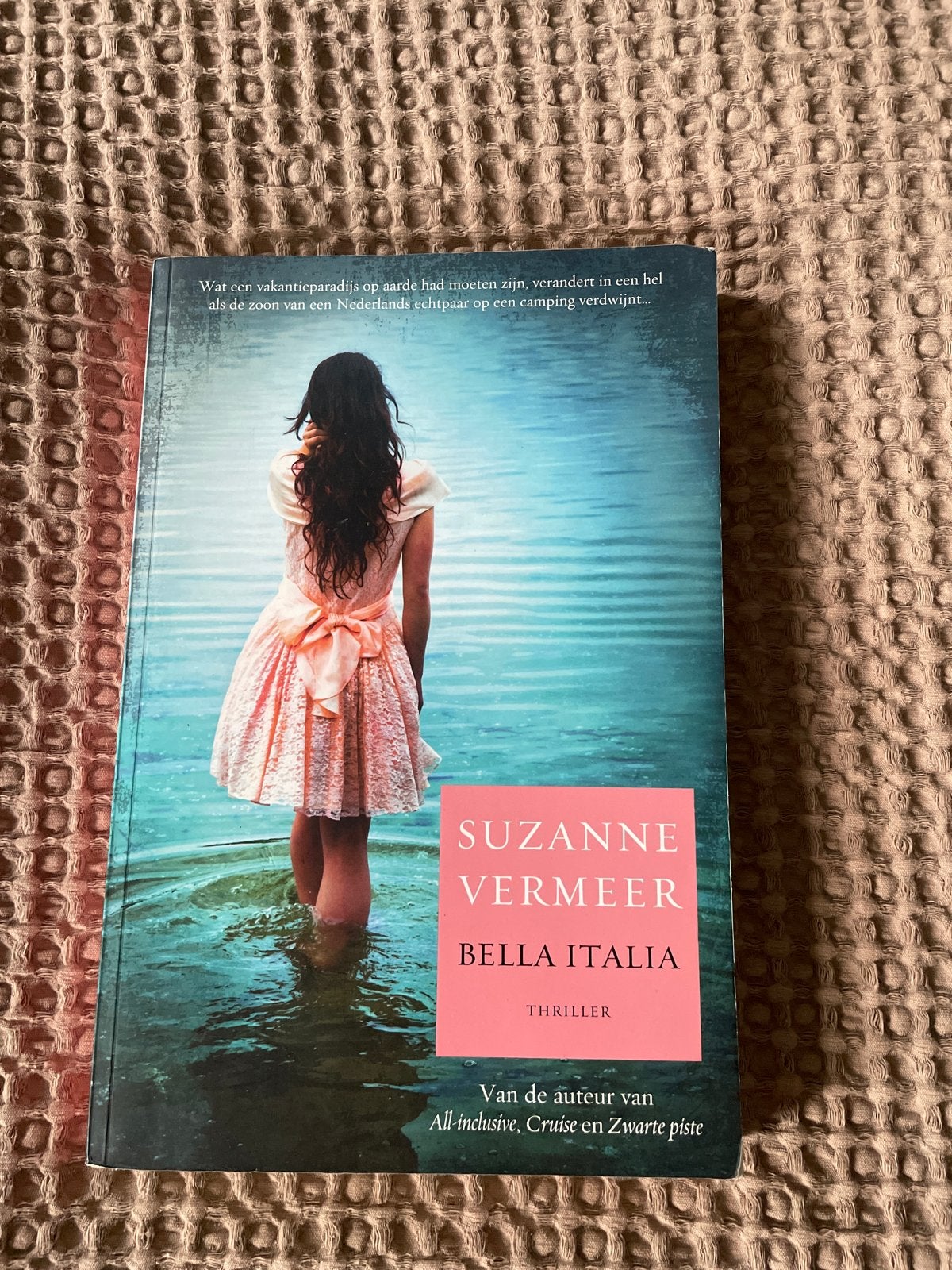Bella Italia - Suzanne Vermeer (Thriller), Ophalen, Zo goed als nieuw, Nederland