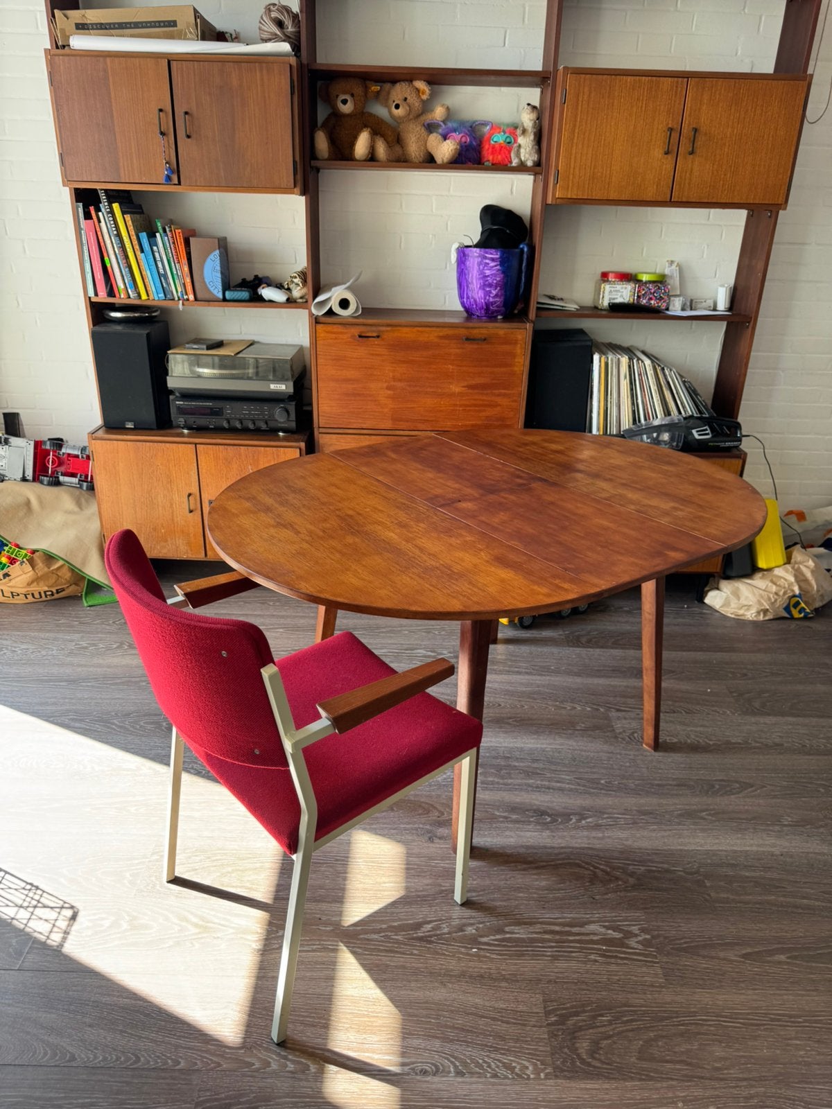 Vintage uitschuifbare eettafel jaren 60/70 – Ø110 tot 190 cm, Huis en Inrichting, Ophalen, 50 tot 100 cm, Zo goed als nieuw, 150 tot 200 cm