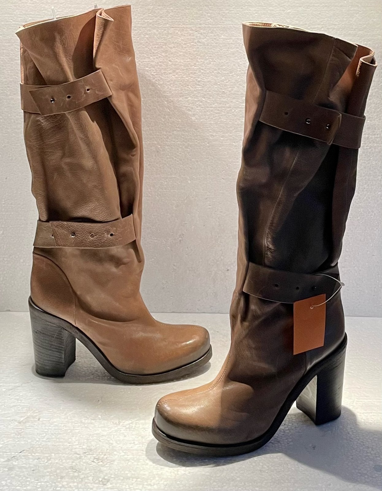 Vic Matie design laarzen boots bruin 39, Ophalen of Verzenden, Zo goed als nieuw, Bruin, Hoge laarzen